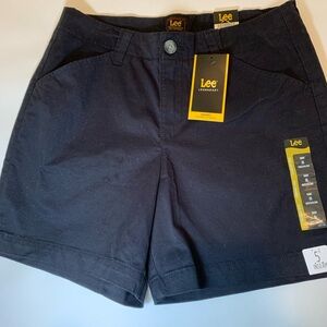 Lee Black Mid-Rise Shorts New with with Tag. Size 8 Med Short